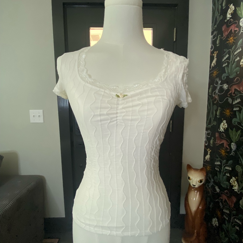 Frankee & Skylarr White baby doll top